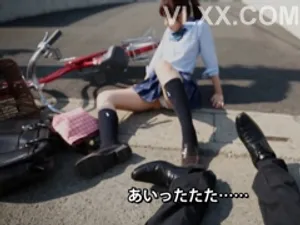 đang thiếu thốn tiền bạc thì cô gái được đề nghị khỏa thân nhận tiền