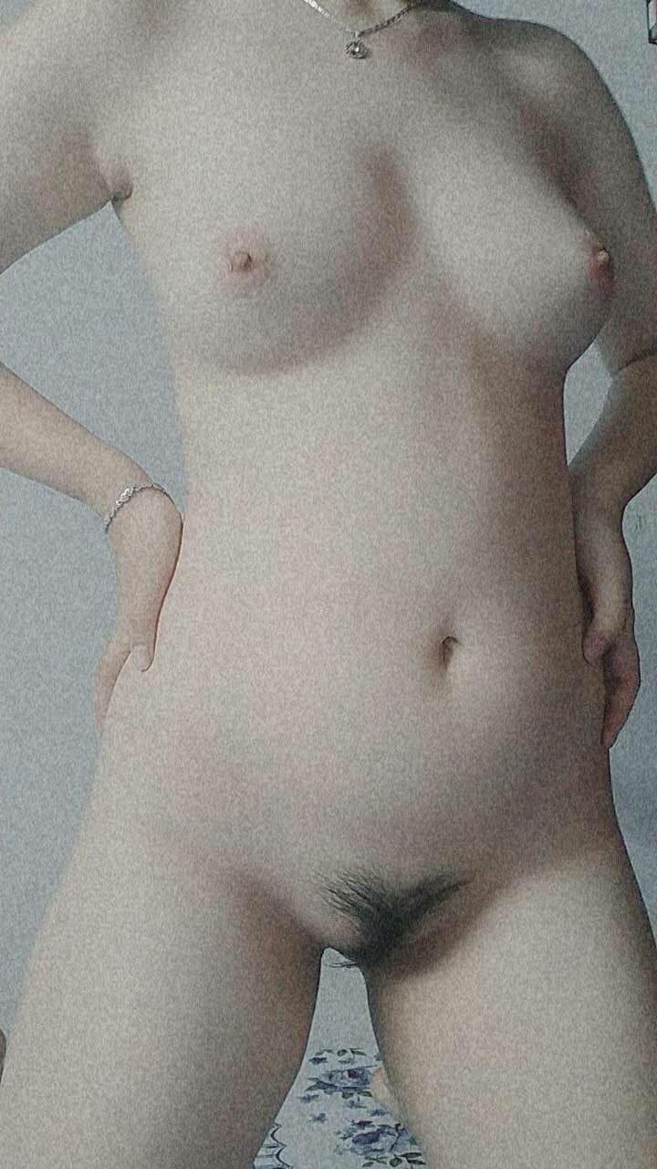 Chồng cắm sừng ghi lại cảnh vợ quan hệ với con cặc đen to